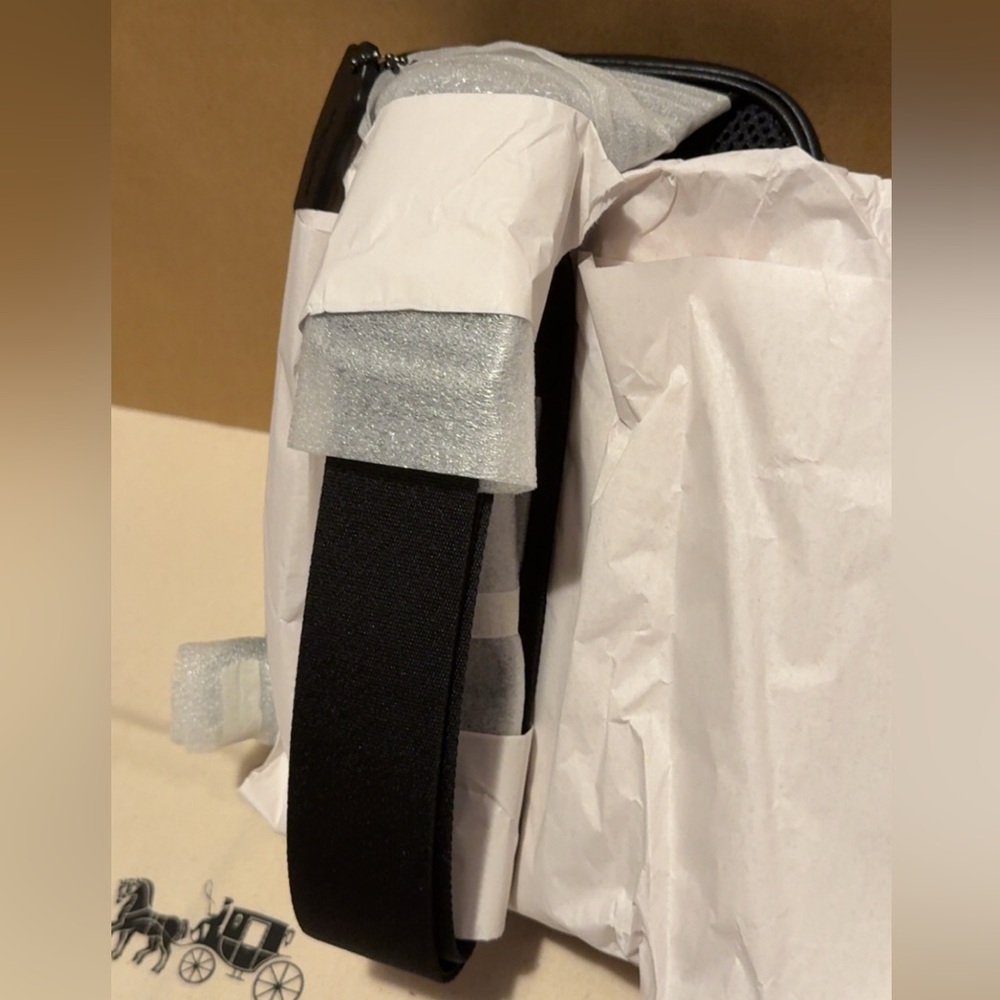 Coach Sling pack with Varsity Graphic - Picture 11 of 11